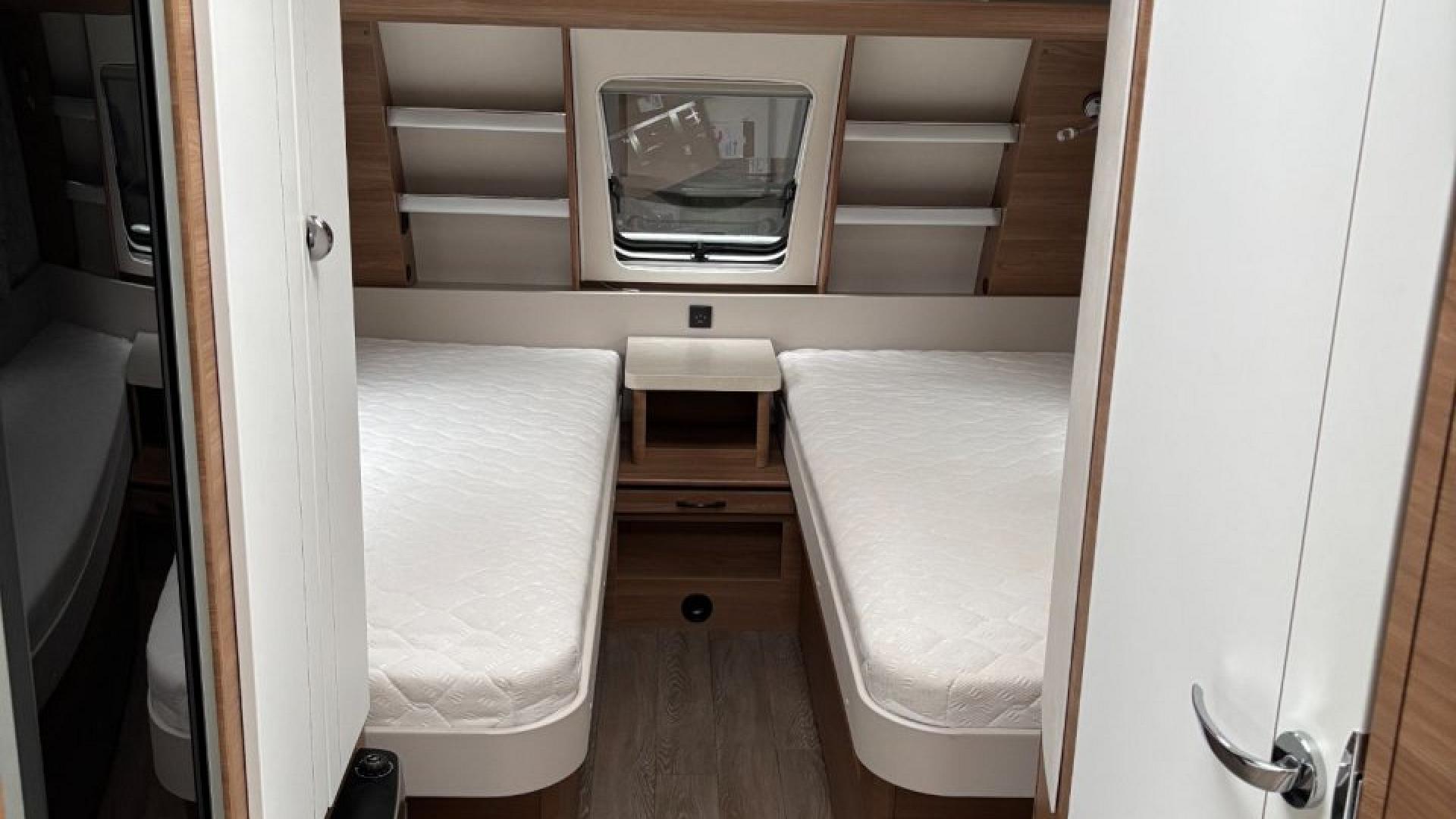 Hobby DeLuxe 515 UHL