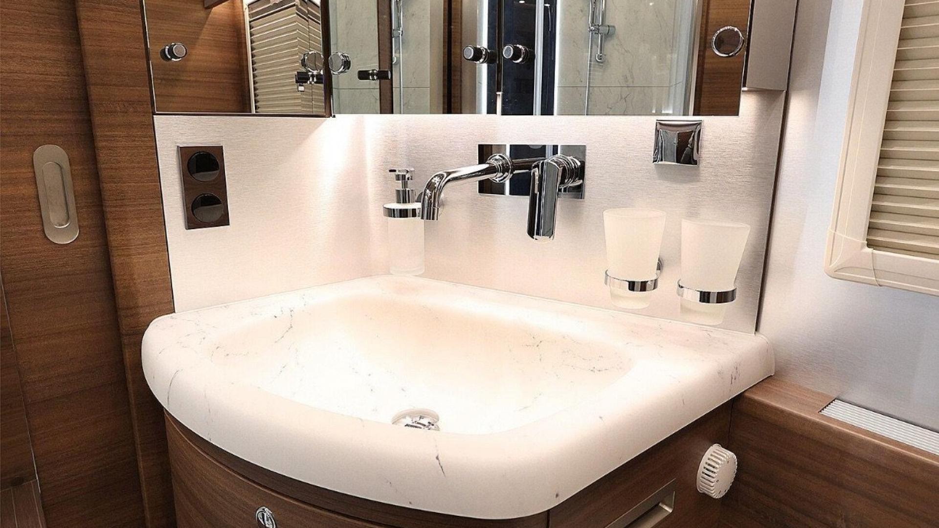 Concorde Charisma 910 LI