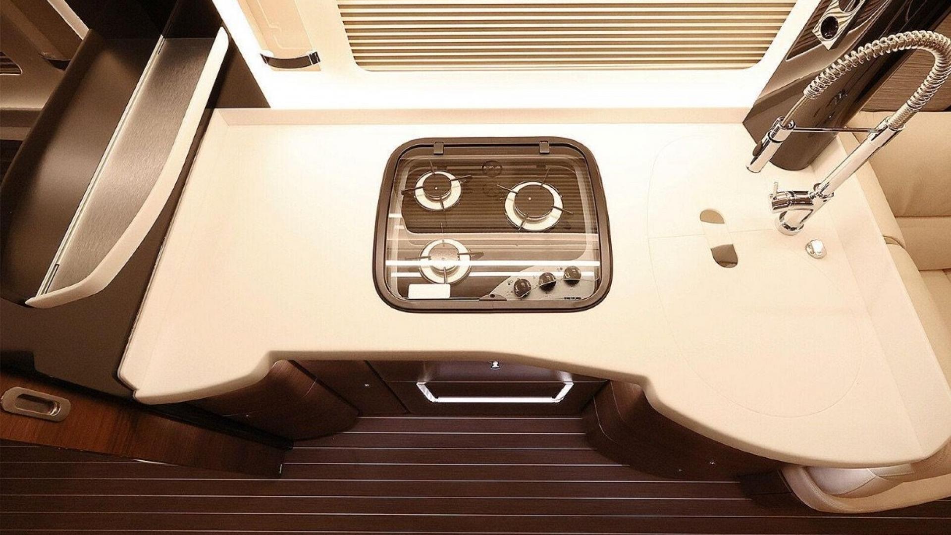 Concorde Charisma 910 LI