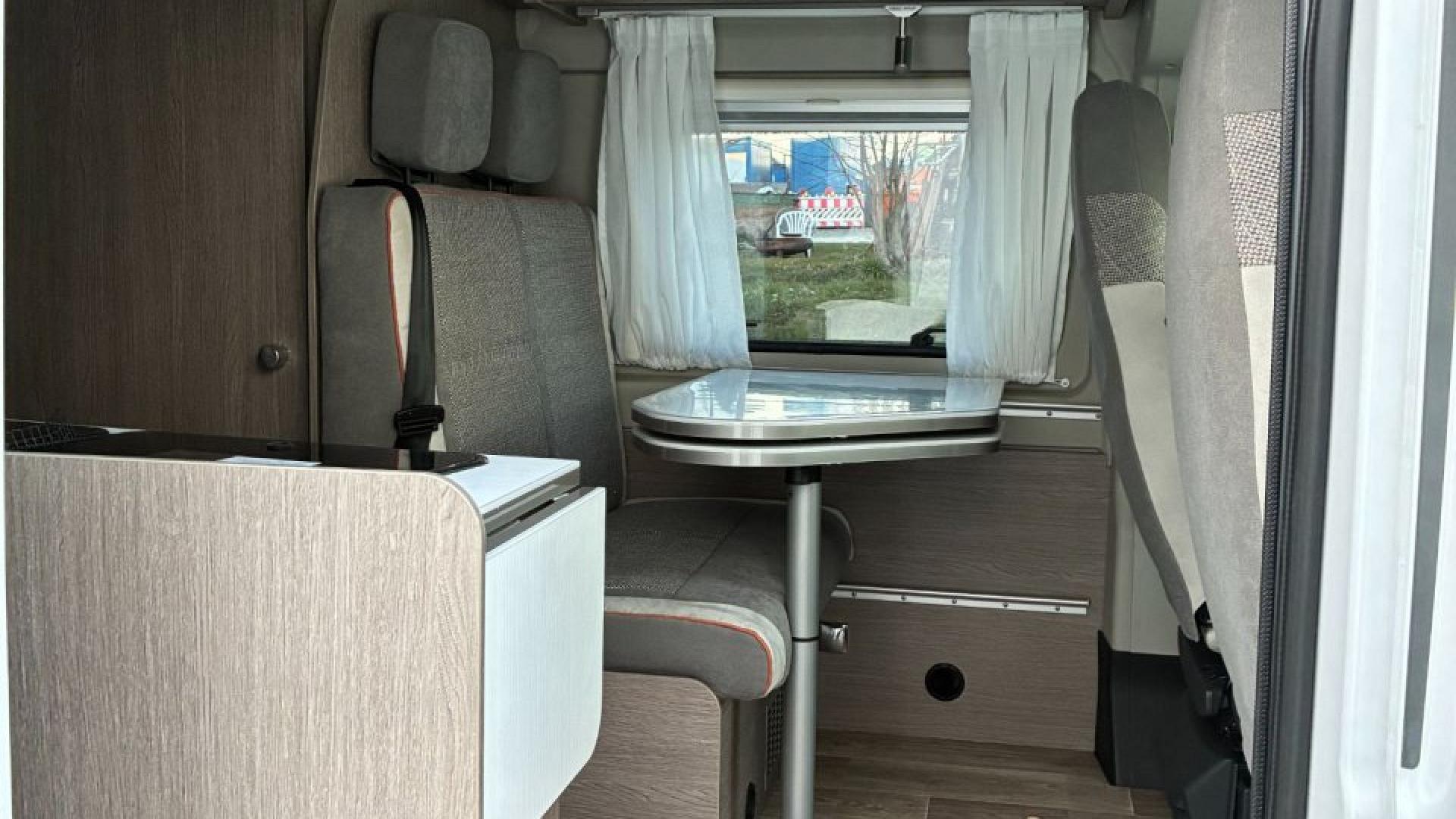 Pössl 2Win Plus mit Aufstelldach