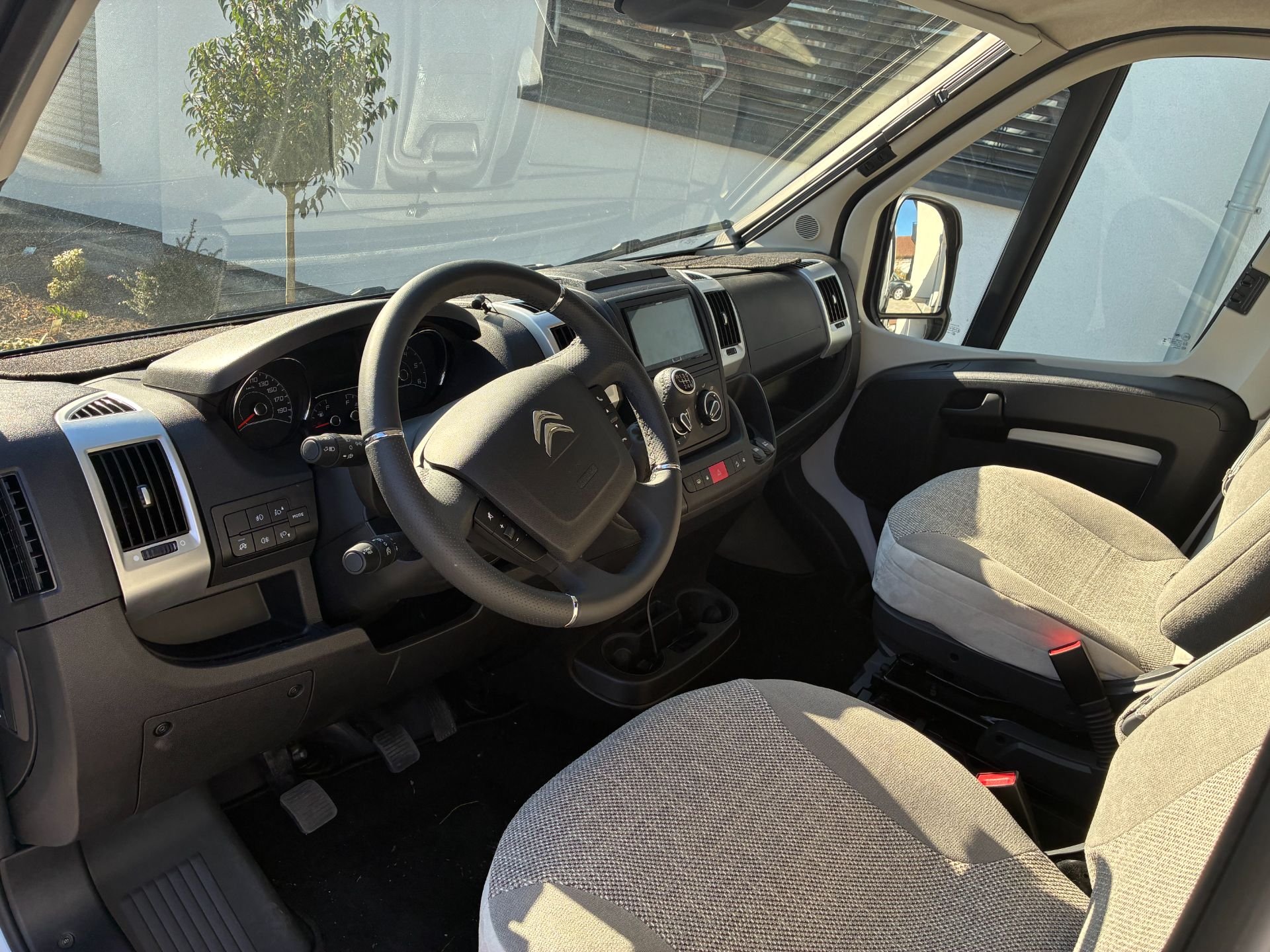 Pössl 2Win Plus mit Aufstelldach