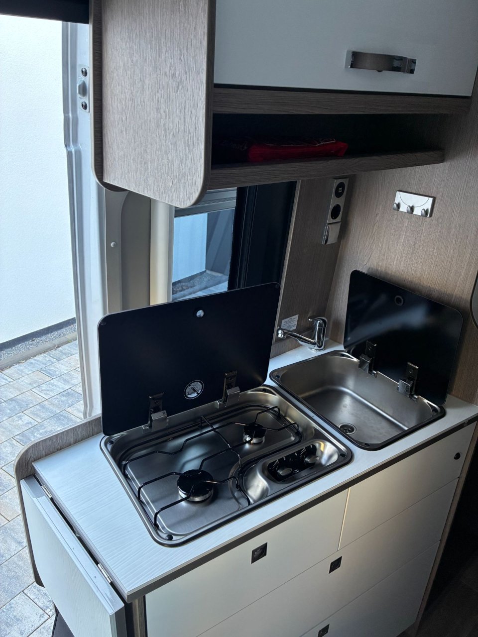 Pössl 2Win Plus mit Aufstelldach