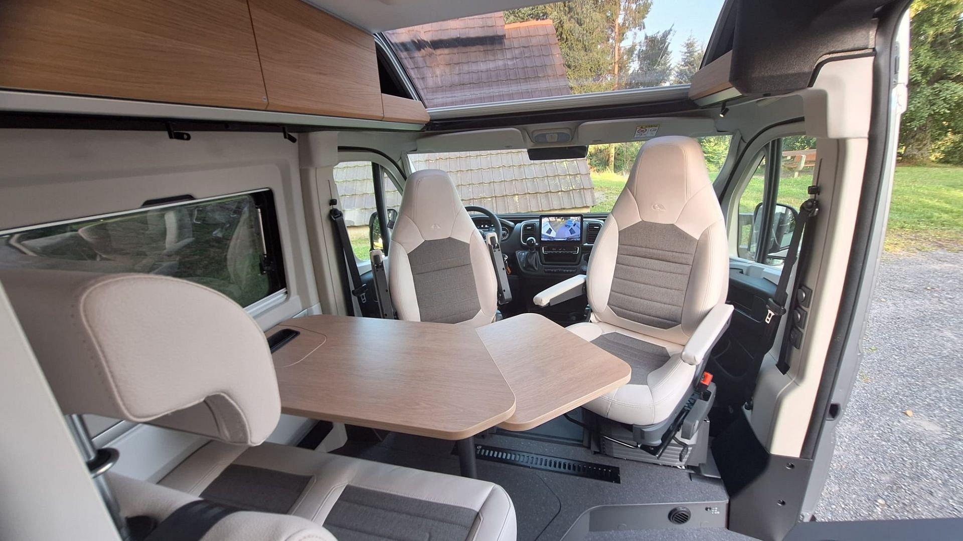 Adria Twin 640 SGX Supreme