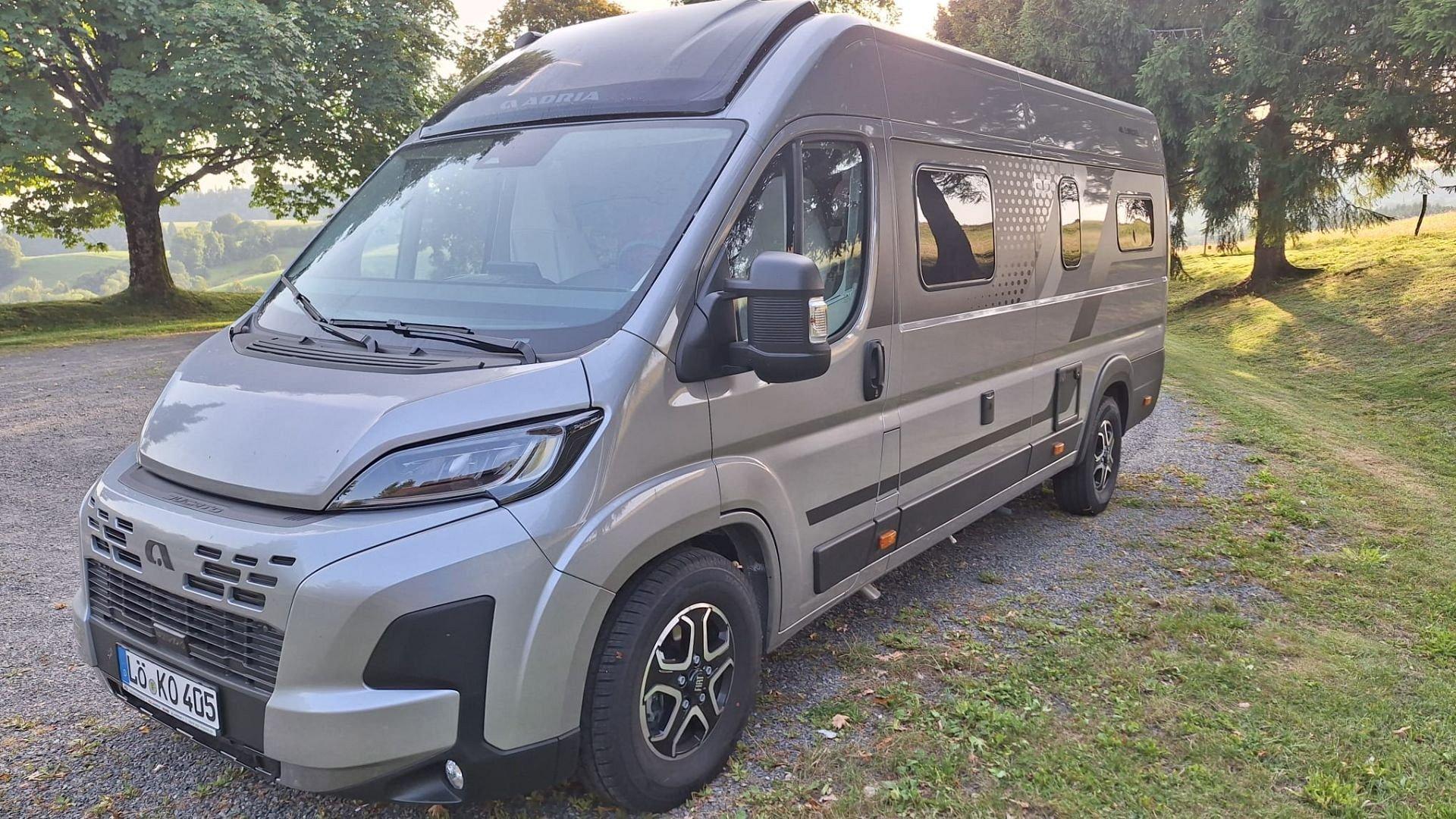 Adria Twin 640 SGX Supreme