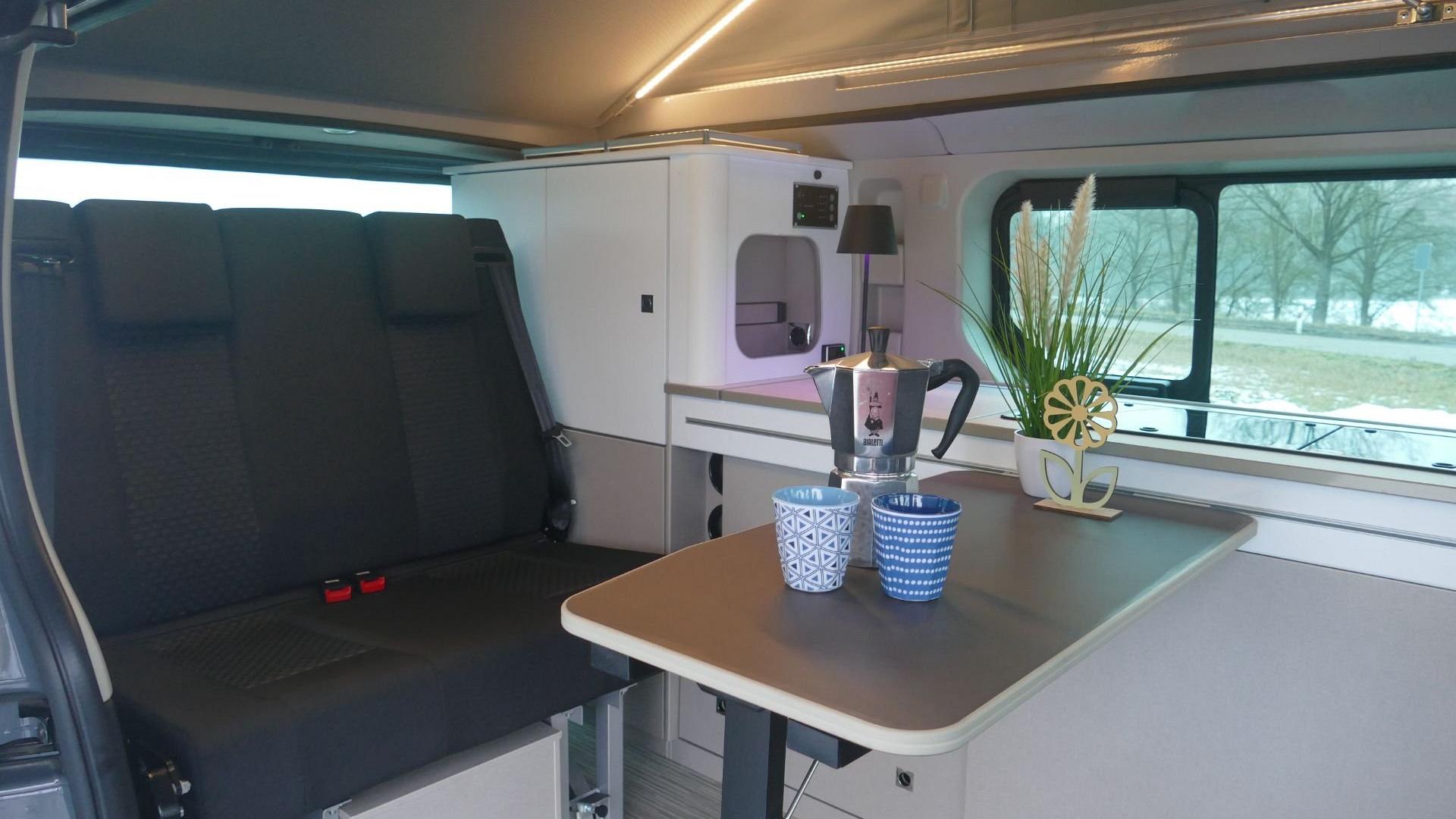 Renault Trafic Buerstner Playa Limited C500