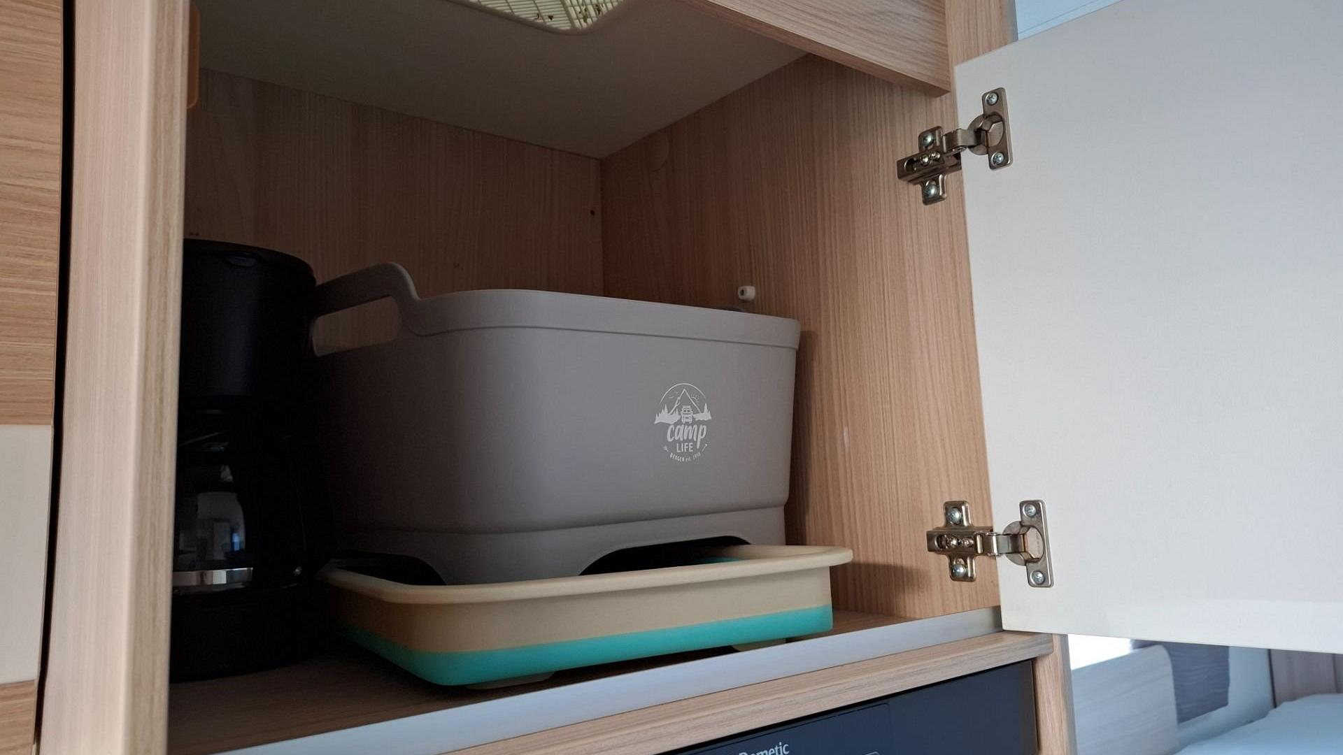 B&uuml;rstner Travel Van T690