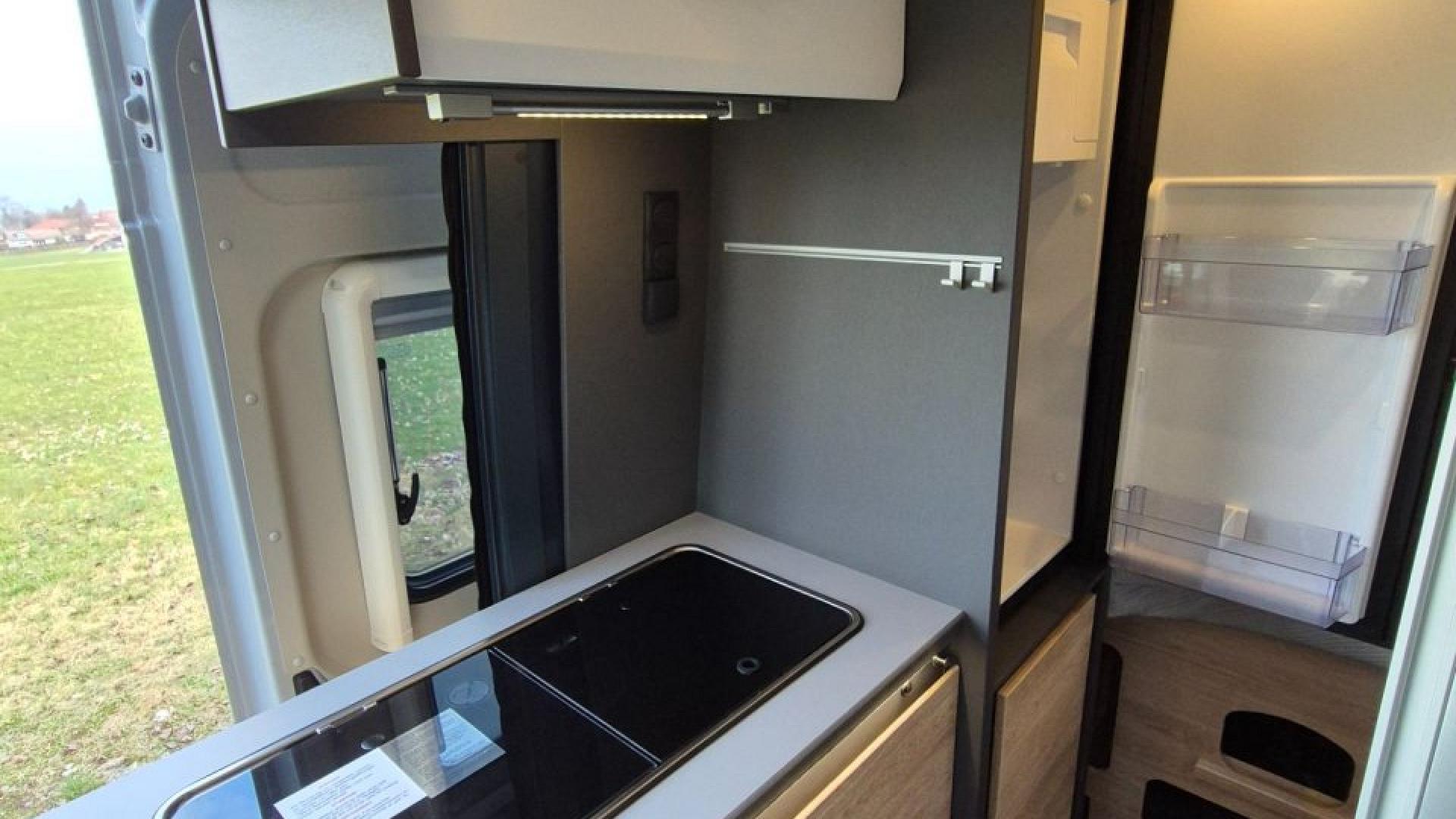 Dethleffs Globetrail 600DR mit Aufstelldach