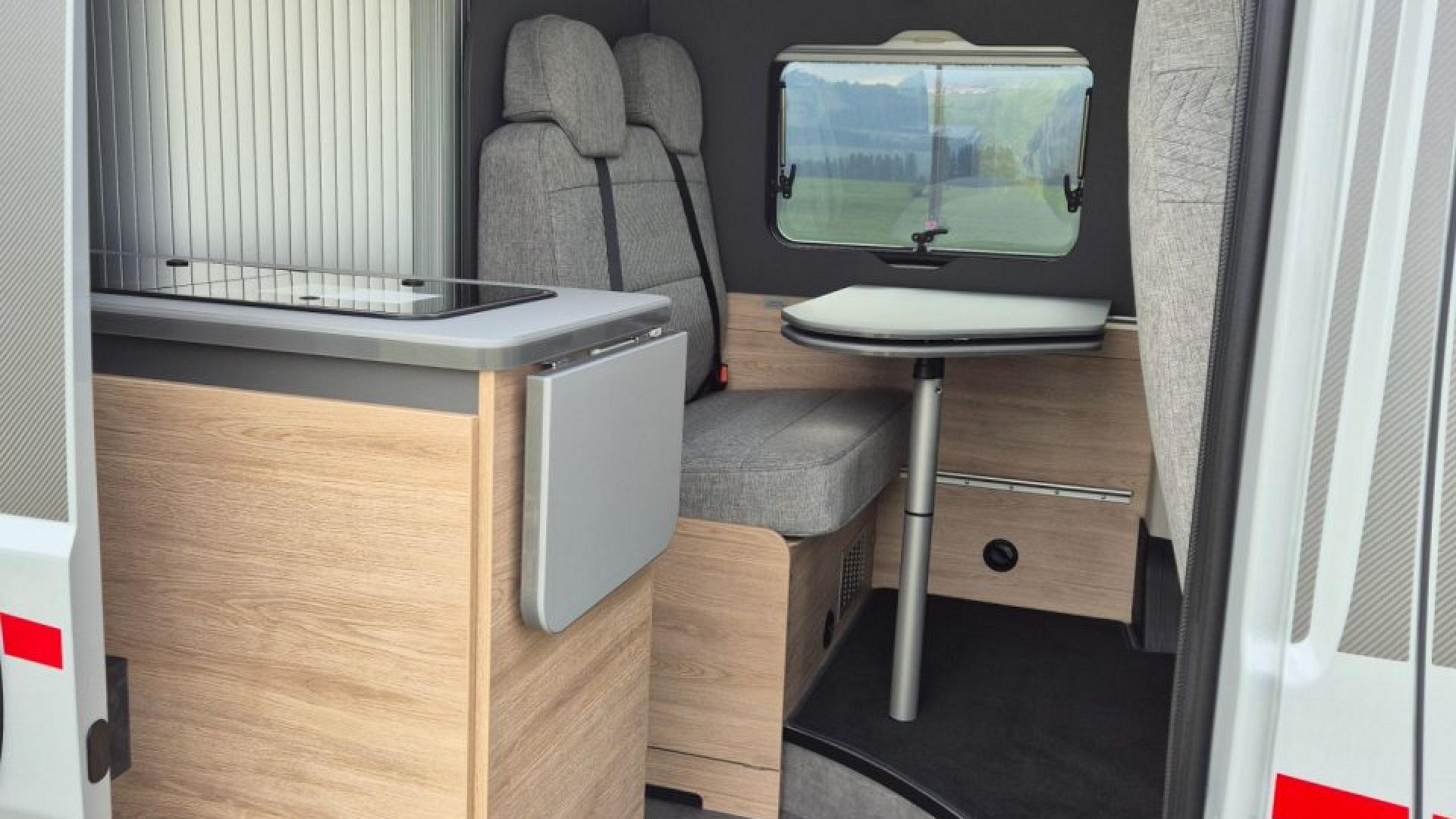 Dethleffs Globetrail 600DR mit Aufstelldach