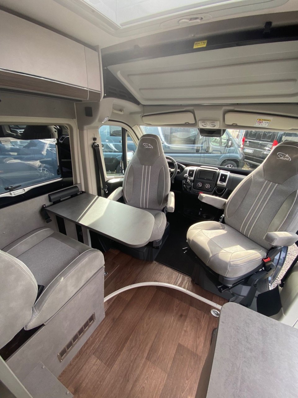 Pössl Summit Shine 600 L