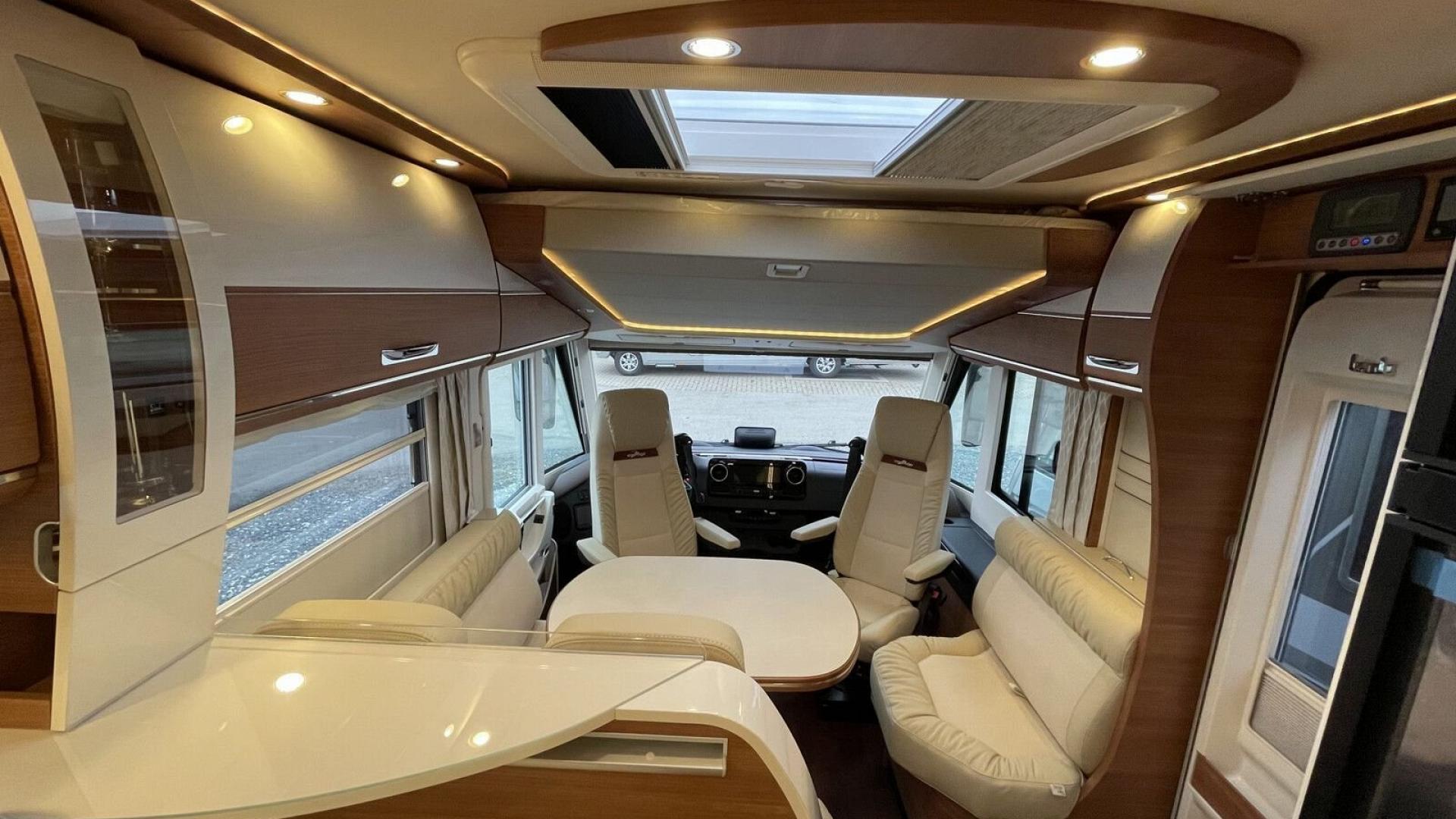 Carthago chic c-line I 4.9 LE L